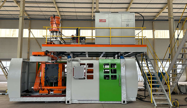 Road Barrier Blow Molding Machine