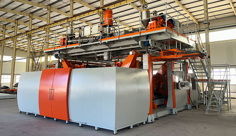 GT-2000L-Blow-Molding-Machin